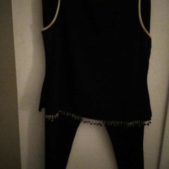 CuteTwo piece Capri Summer Outfit - Picture 3 of 4